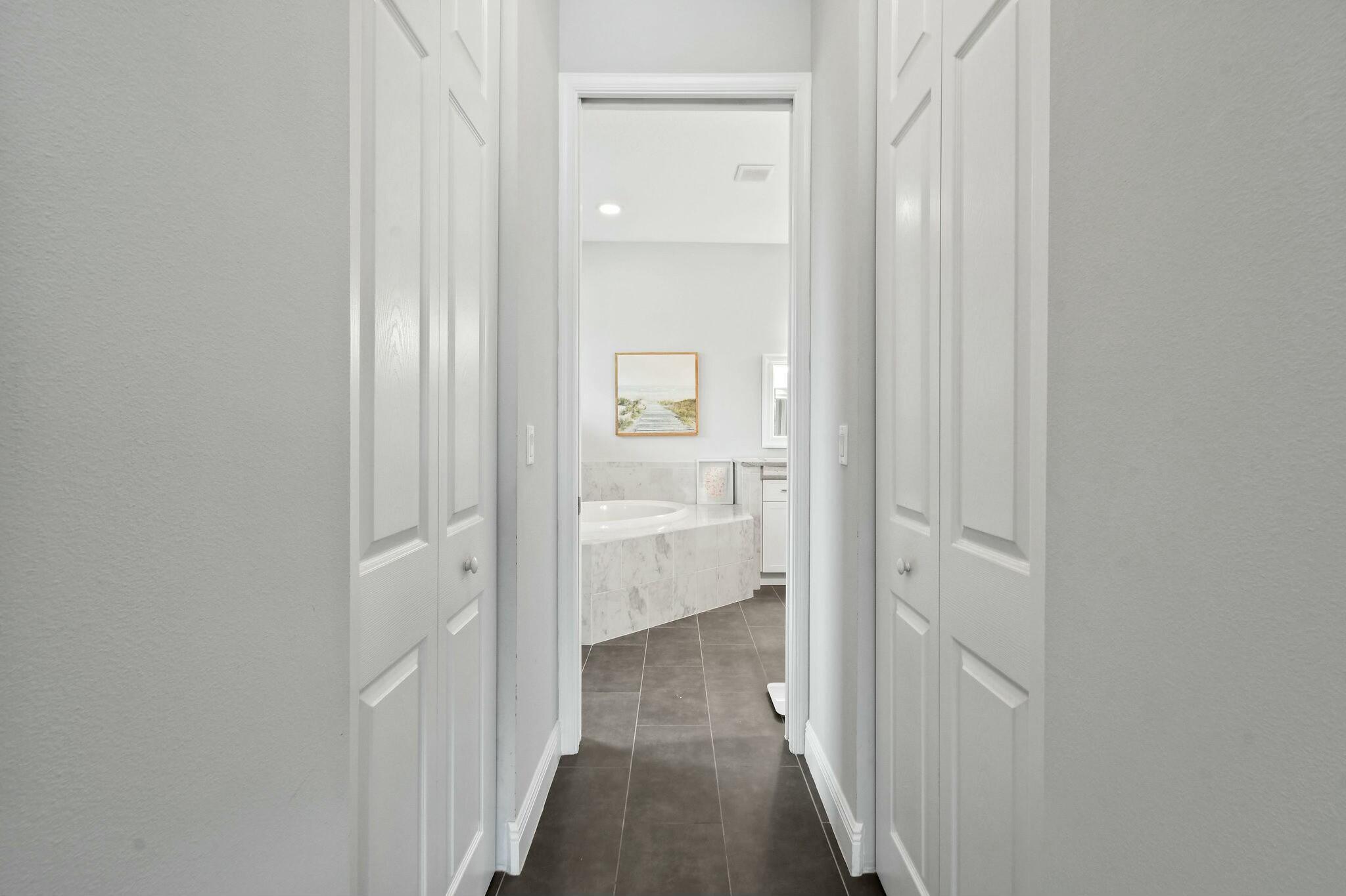 3214 Southwest Constellation Road Port St. Lucie, FL 34953 - Photo 26 of 50 Master Bathroom