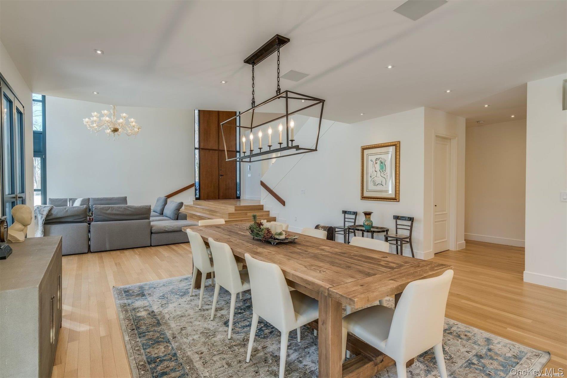 9 Winding Way Locust Valley, NY 11560 - Photo 8 of 35 Dining Room w/ Large Windows