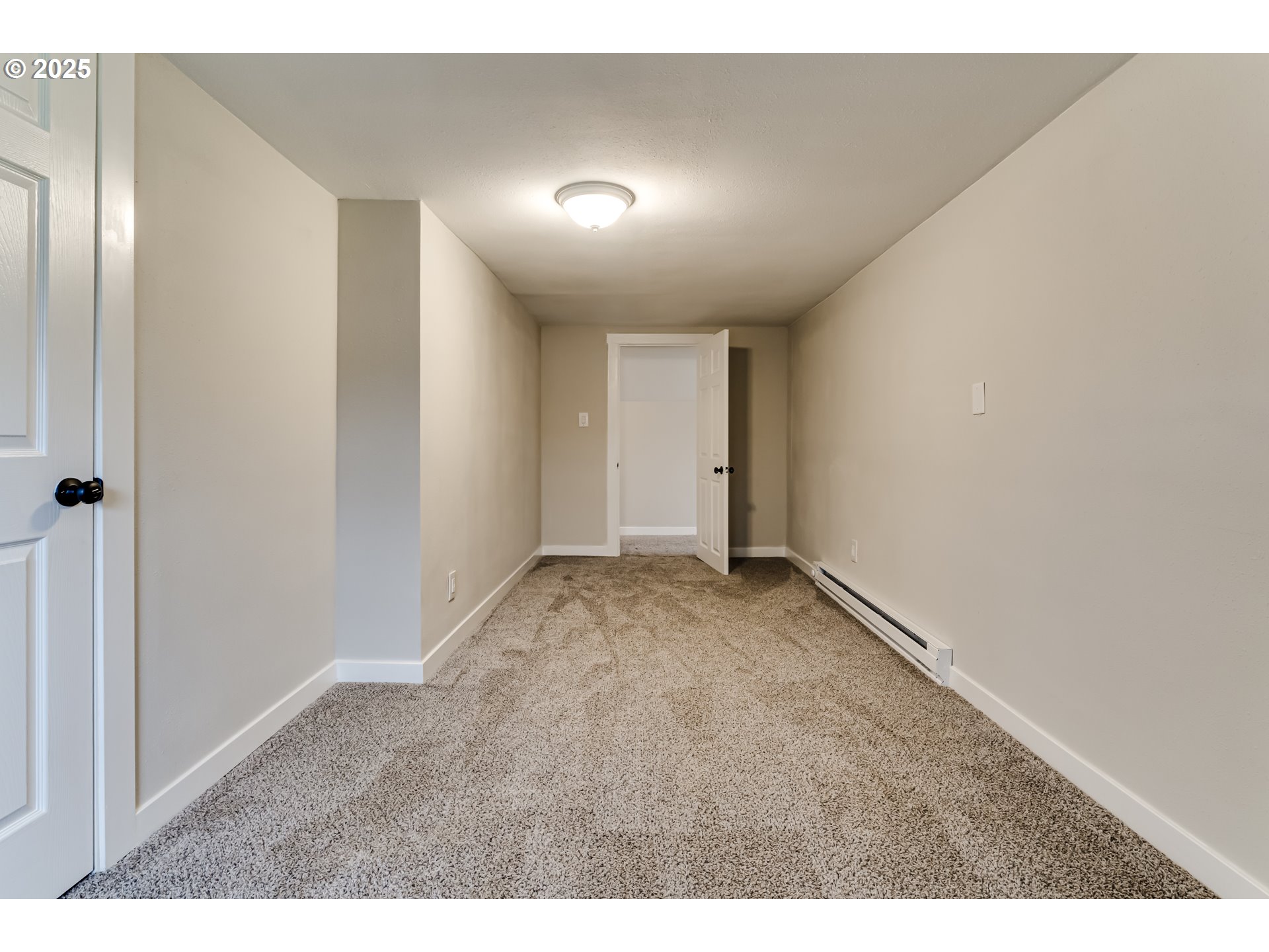420 37th Street Springfield, OR 97478 - Photo 18 of 30