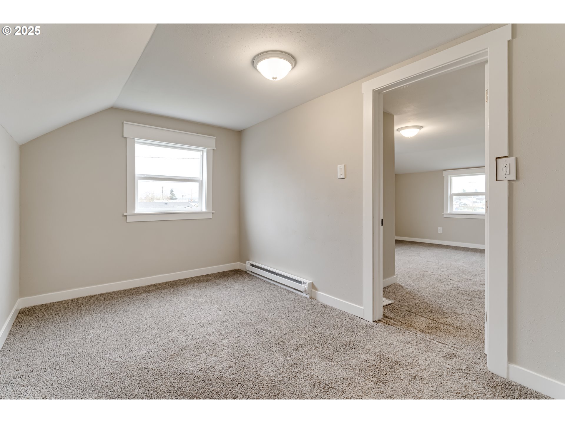 420 37th Street Springfield, OR 97478 - Photo 19 of 30