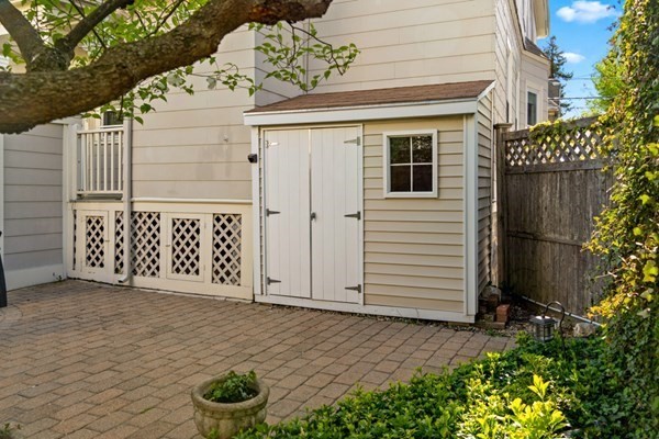 37 Bromfield Road Somerville, MA 02144 - Photo 36 of 39