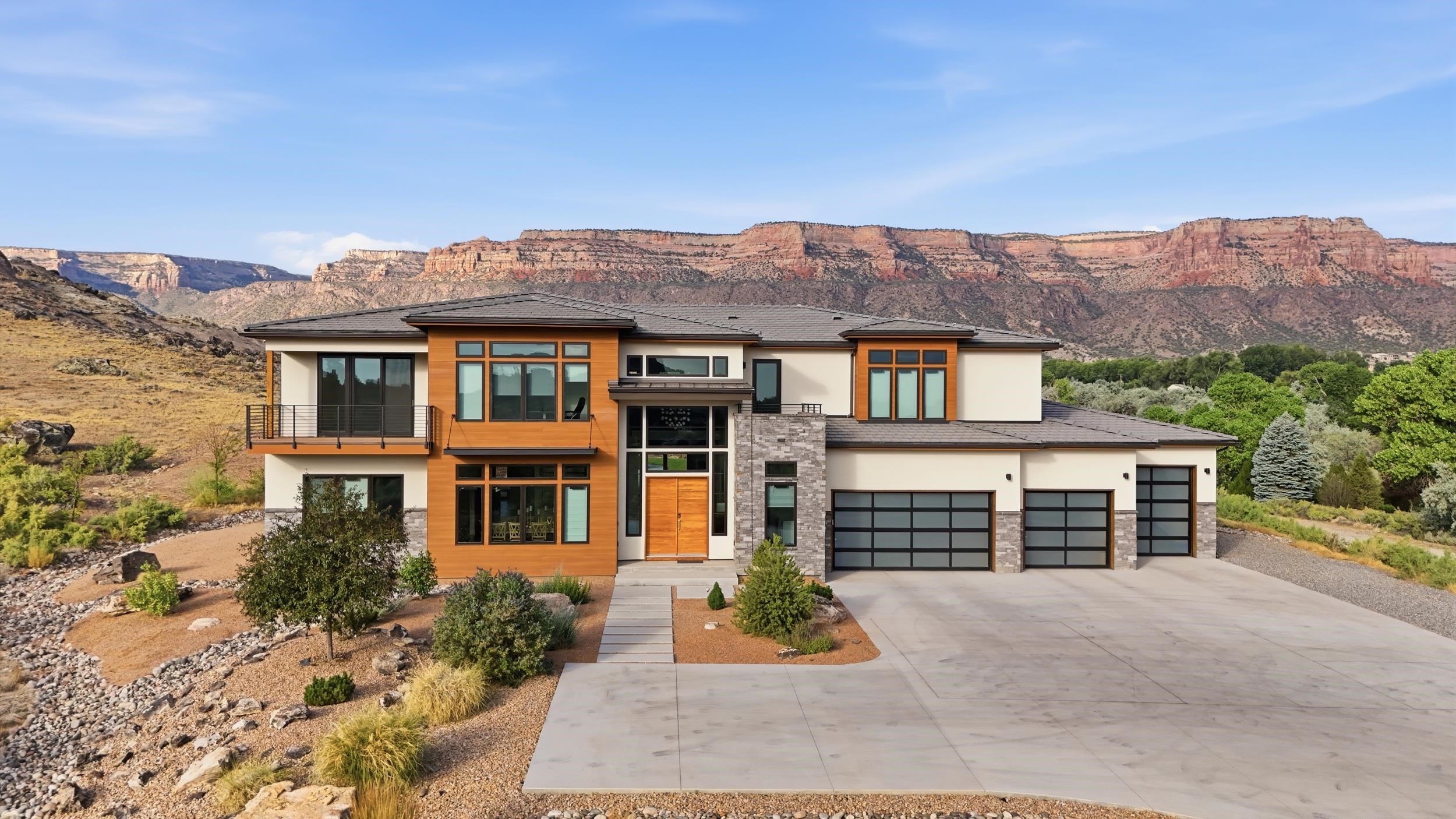 487 Riggs Way Grand Junction, CO 81507 - Photo 2 of 42