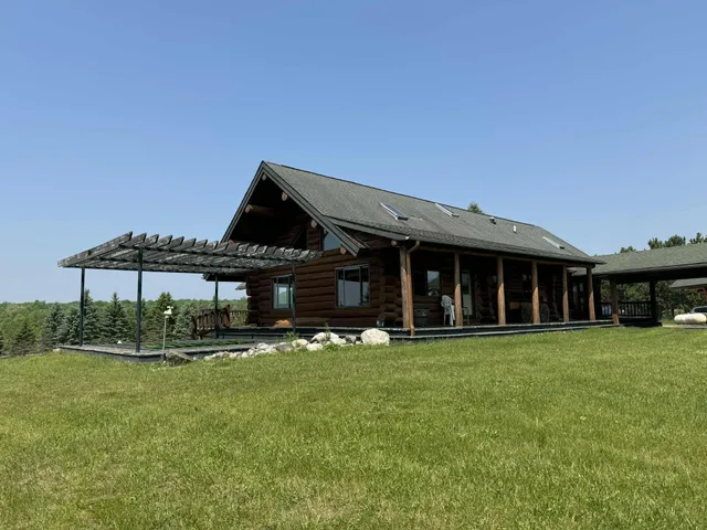 $524,900 | 6294 100th Avenue, Evart, MI 49631