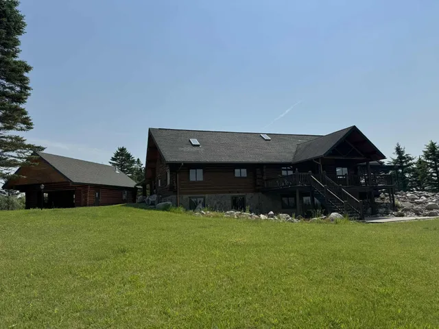 $524,900 | 6294 100th Avenue, Evart, MI 49631