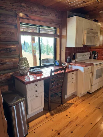 $524,900 | 6294 100th Avenue, Evart, MI 49631