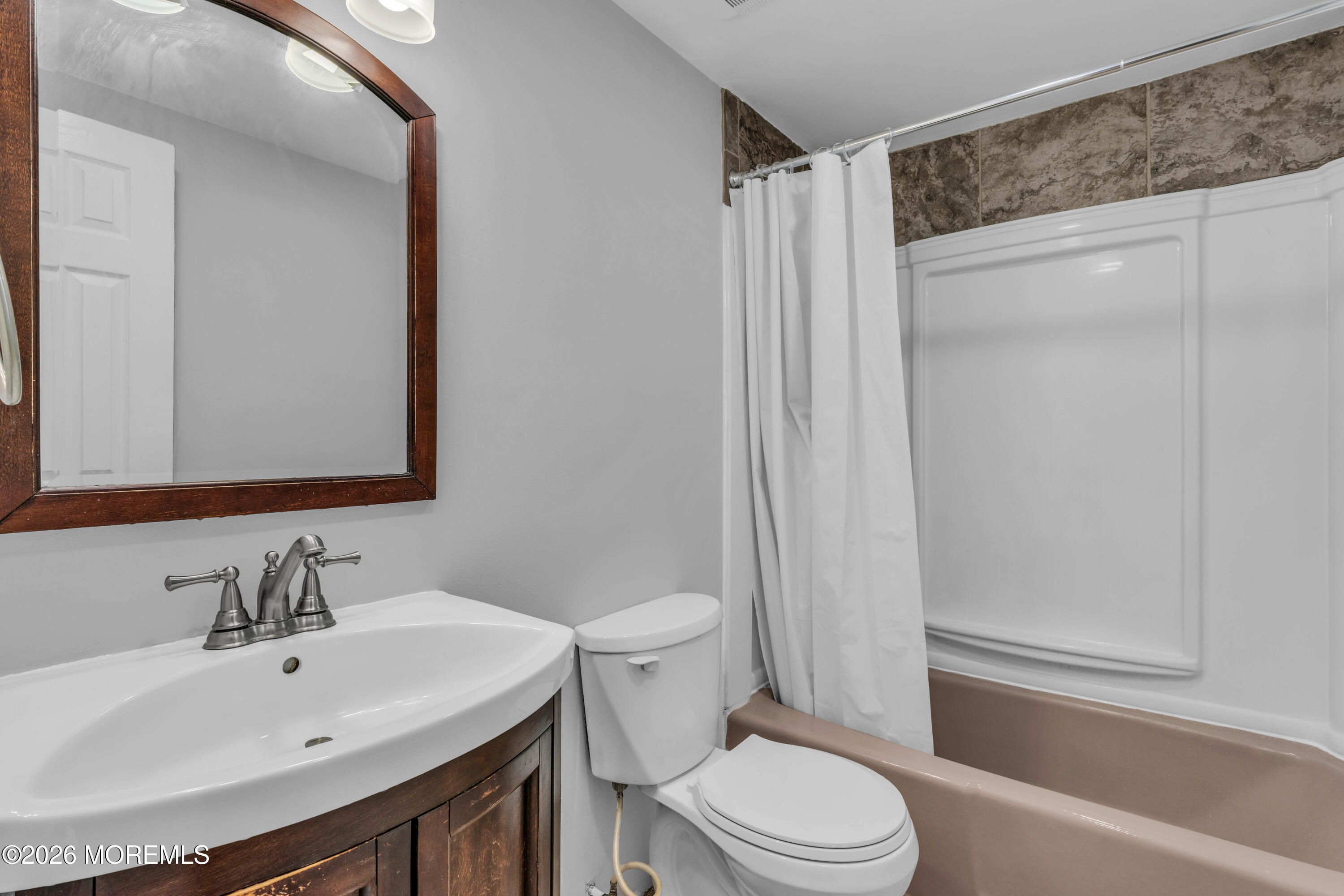 927 Indian Hill Road Toms River, NJ 08753 - Photo 14 of 26 print_quality-HOM01853