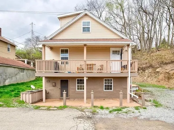 $140,000 | 116 Riverview Avenue, Aliquippa, PA 15001