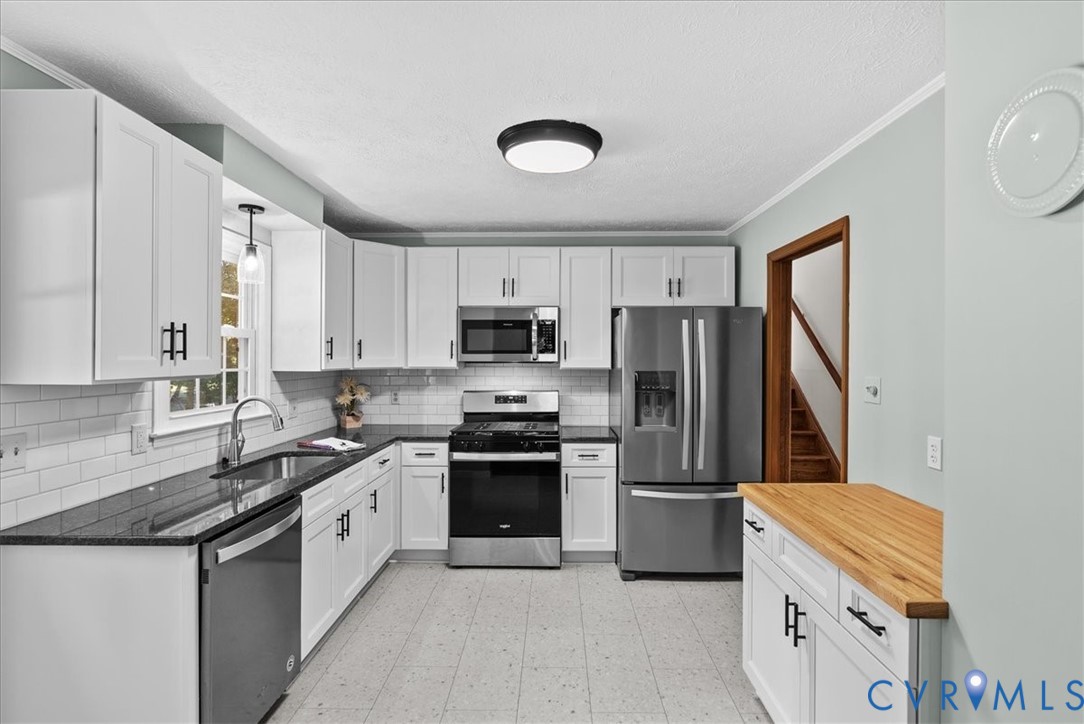 2829 Winningham Road Crewe, VA 23930 - Photo 9 of 45