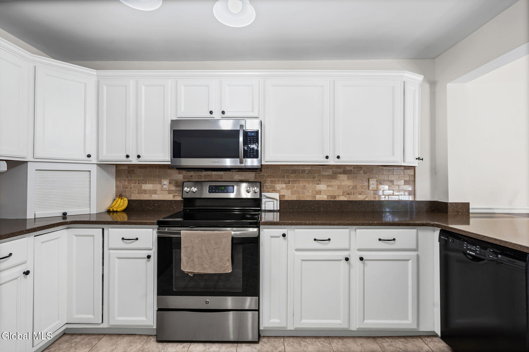 1145 Barber Drive Rotterdam, NY 12303 - Photo 12 of 52 25-web-or-mls-1145-barber-dr