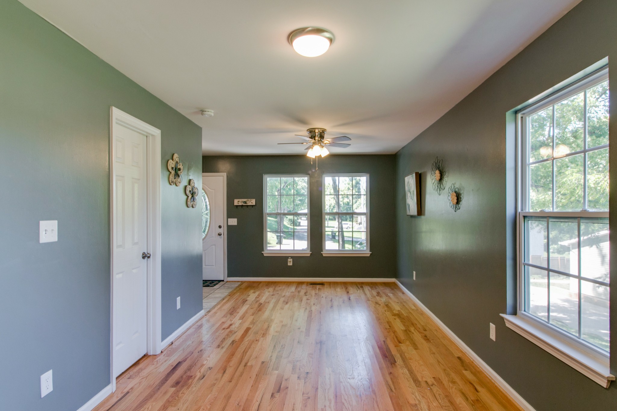 114 Lockhart Street Dickson, TN 37055 - Photo 7 of 17