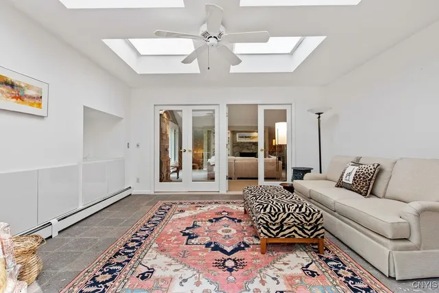 $825,000 | 6964 Old Quarry Road, De Witt, NY 13066