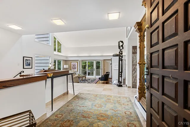 $825,000 | 6964 Old Quarry Road, De Witt, NY 13066