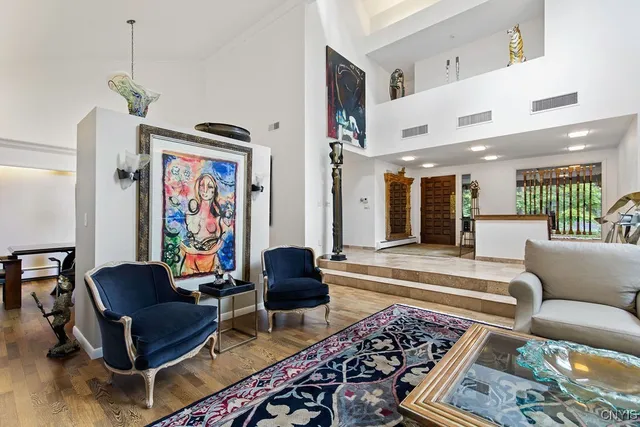 $825,000 | 6964 Old Quarry Road, De Witt, NY 13066