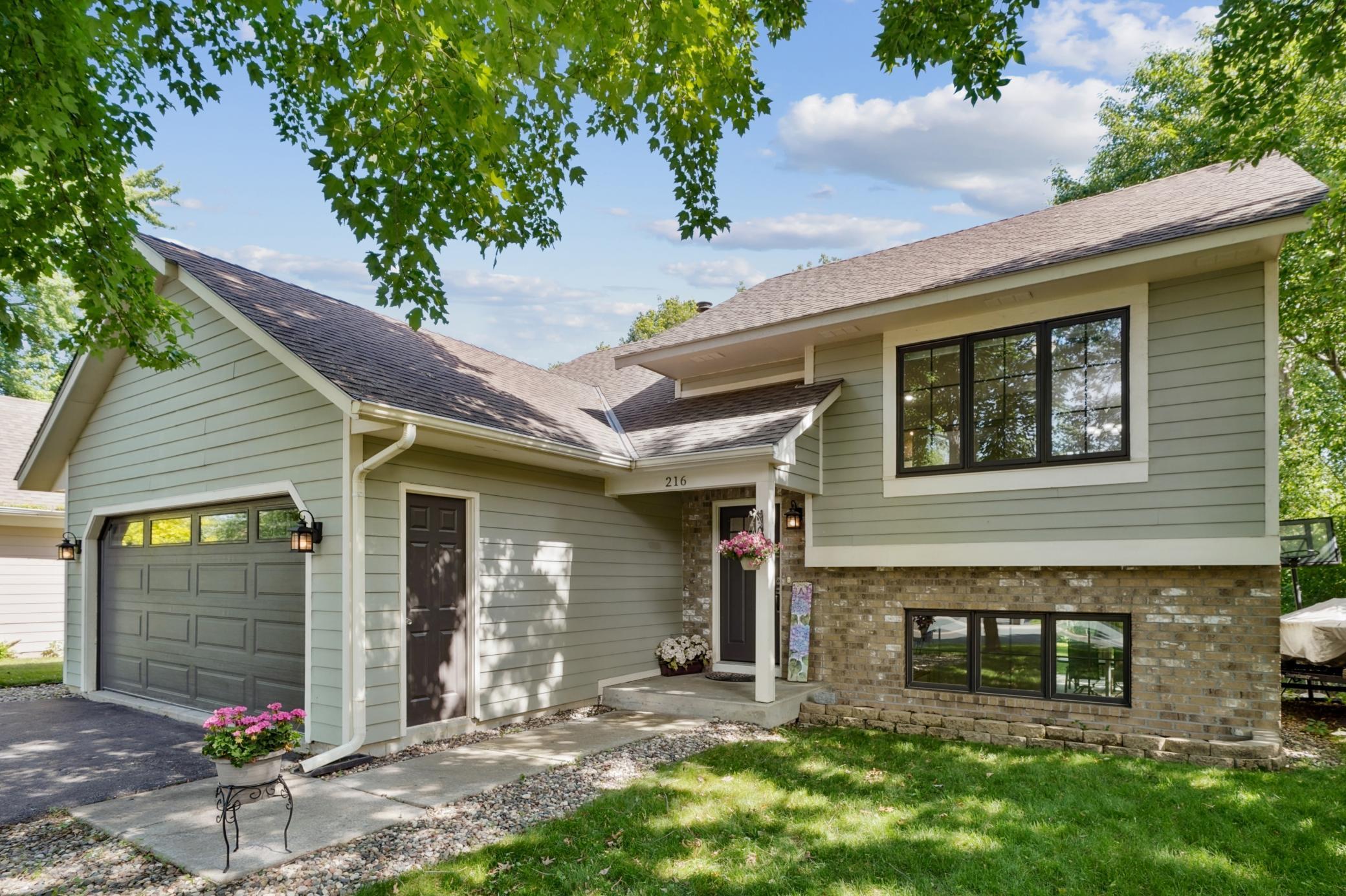 216 Wildhurst Road Waconia, MN 55387 - Photo 1 of 23 Gallery Image 1