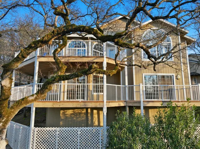 $649,000 | 18936 Hummingbird Drive, Penn Valley, CA 95946