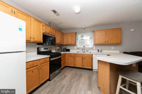 $349,900 | 6 Lee Street, Pemberton, NJ 08068