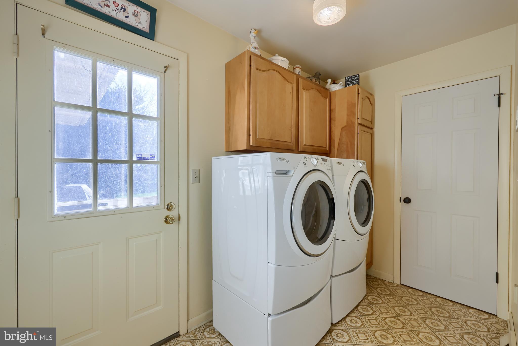 2370 Sutton Road York, PA 17403 - Photo 22 of 50
