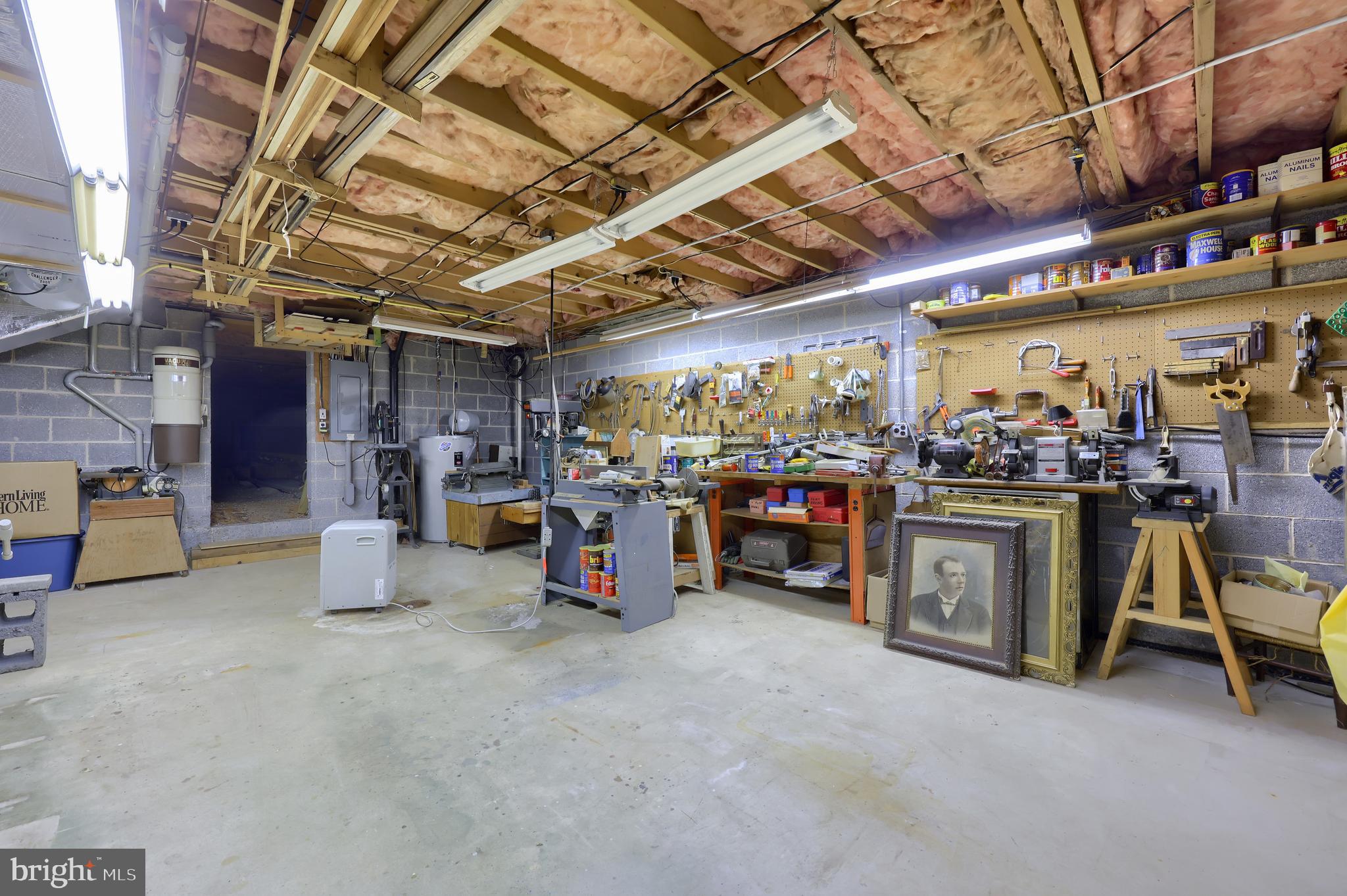 2370 Sutton Road York, PA 17403 - Photo 40 of 50