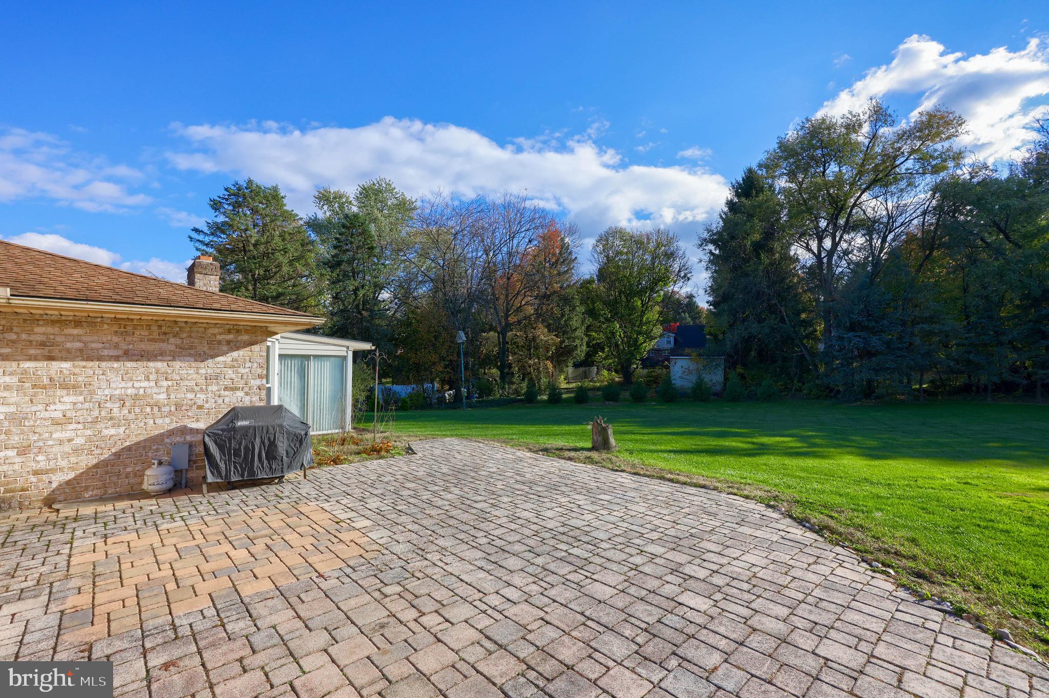 2370 Sutton Road York, PA 17403 - Photo 43 of 50