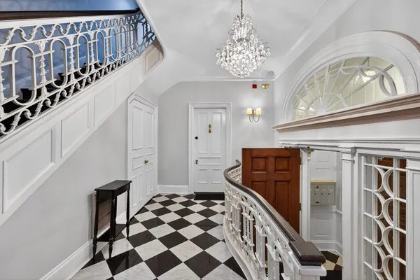 $1,475,000 | 12 Hereford Street, Unit 2, Boston, MA 02115