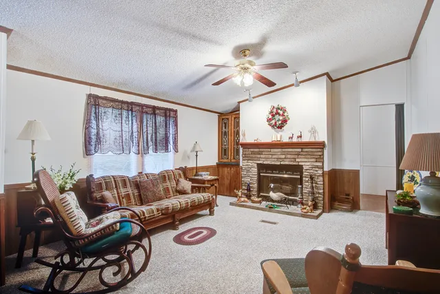 $239,900 | 131 Lizzie Avenue, Cross, SC 29436