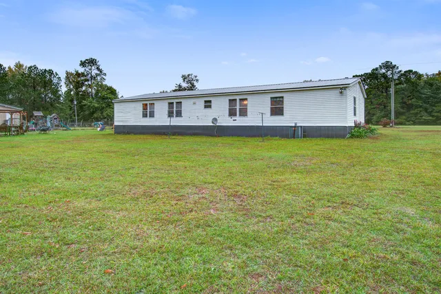 $239,900 | 131 Lizzie Avenue, Cross, SC 29436