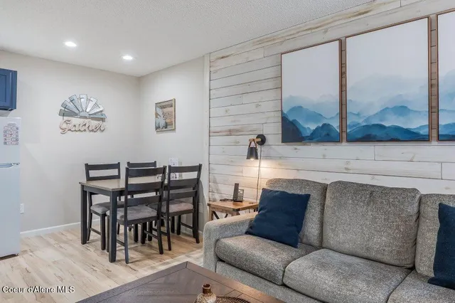 $185,000 | 112 Holiday Loop, Unit 838, Blanchard, ID 83804