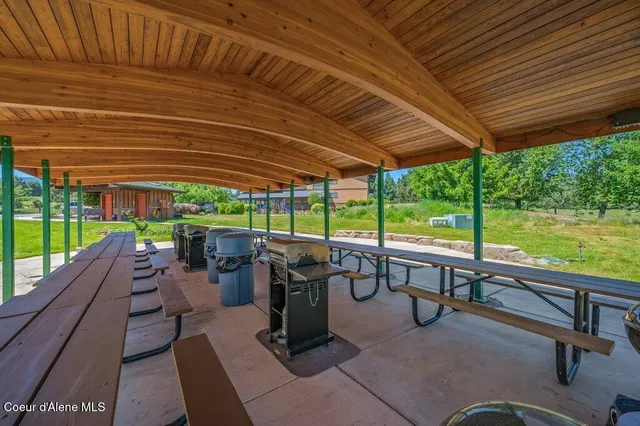 $185,000 | 112 Holiday Loop, Unit 838, Blanchard, ID 83804