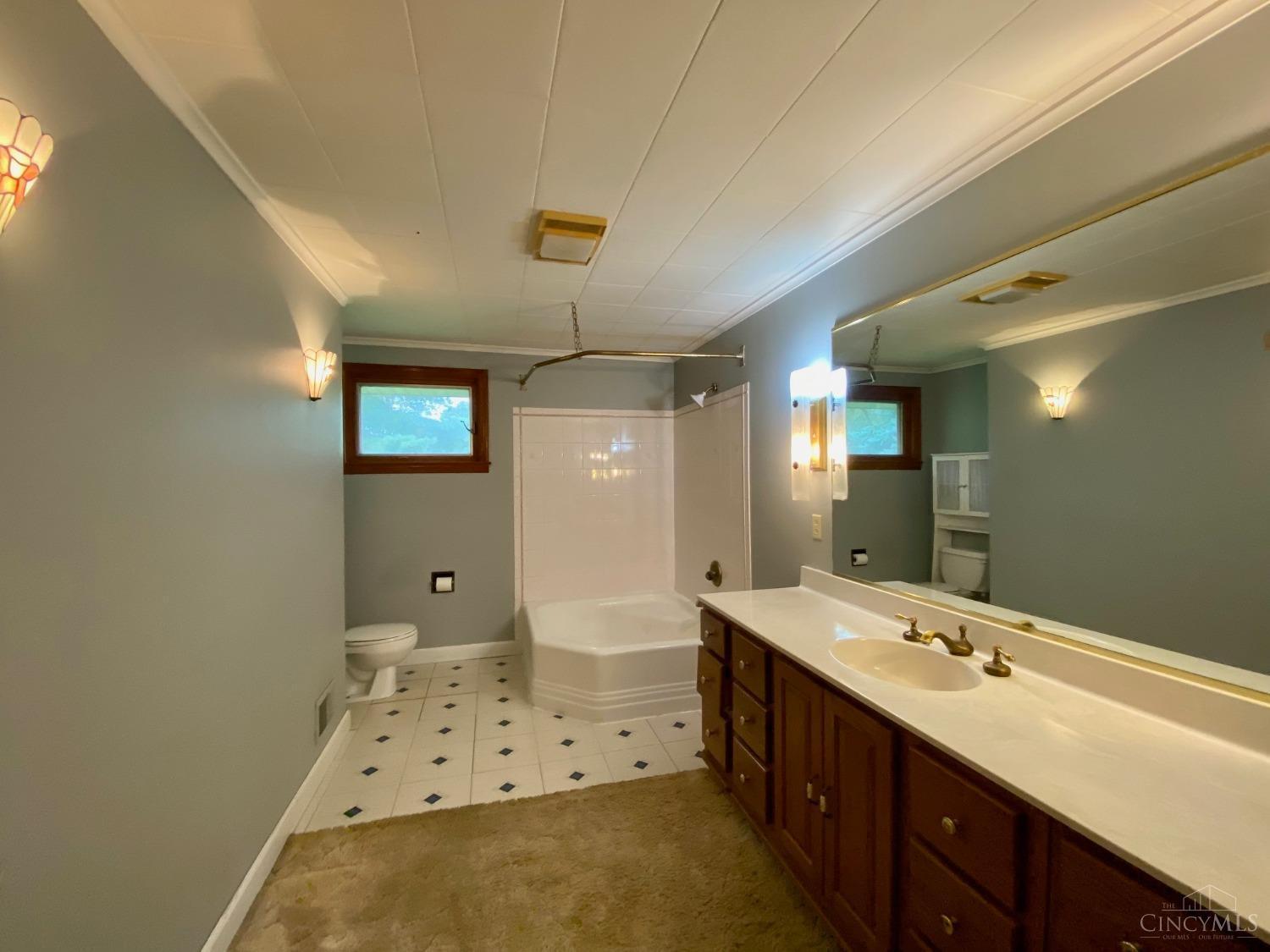 7414 Barret Road West Chester, OH 45069 - Photo 22 of 40