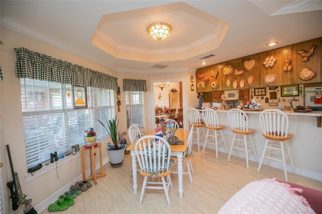 2424 Fm 3297 Ector, TX 75439 - Photo 11 of 38 Breakfast Nook