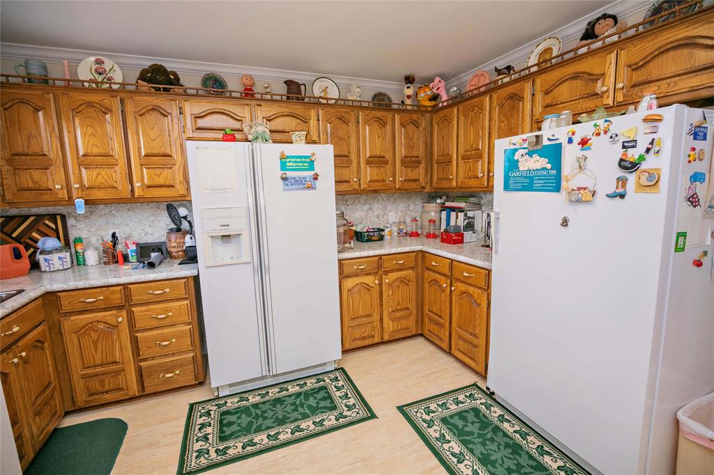 2424 Fm 3297 Ector, TX 75439 - Photo 20 of 38 Laundry Room