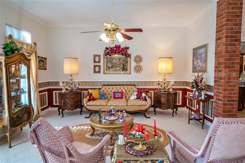 2424 Fm 3297 Ector, TX 75439 - Photo 6 of 38 Living Room