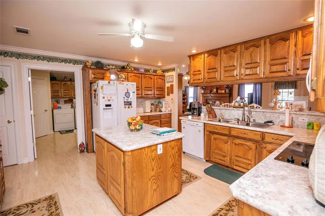 $1,525,000 | 2424 Fm 3297, Ector, TX 75439