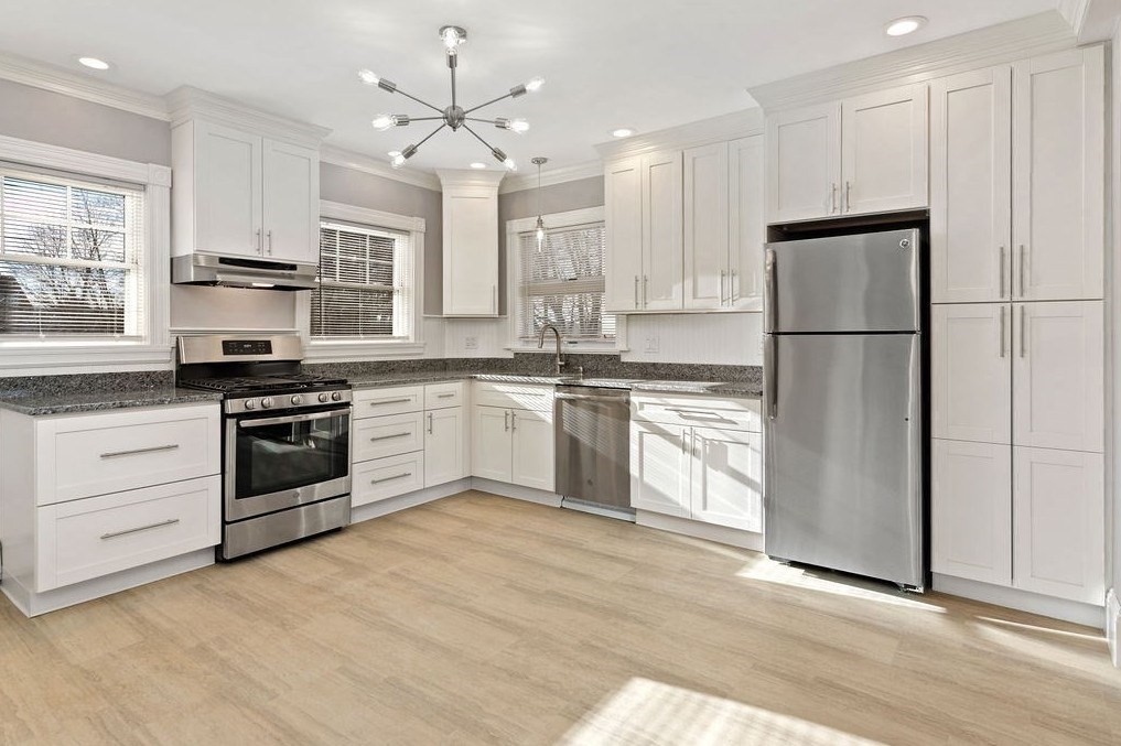 283 Sutton Street, Unit 1 North Andover, MA 01845 - Photo 1 of 11