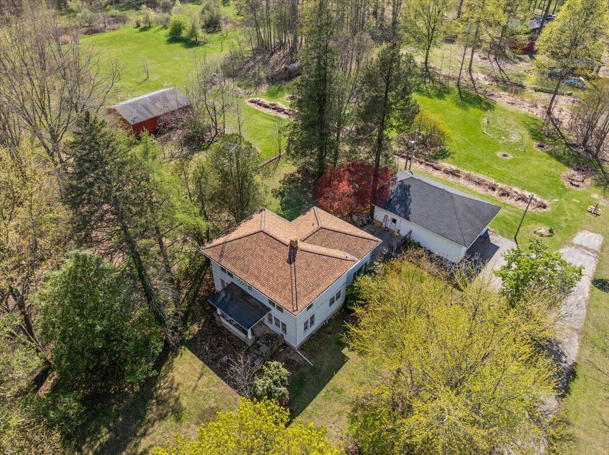 16-7038 Little Paw Paw Lake Rd-21
