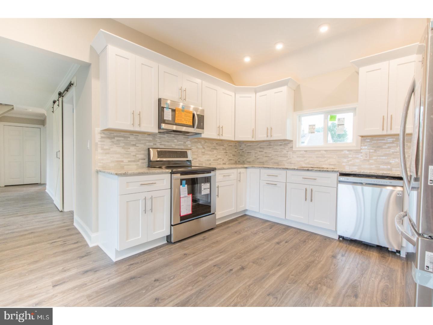 11 Great Oak Road Levittown, PA 19057 - Photo 8 of 17 Gallery Image 8