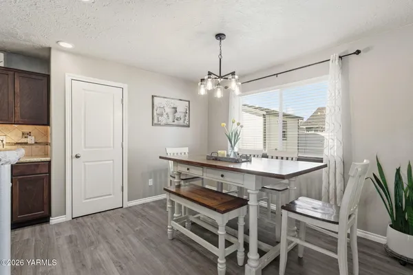 $465,000 | 2016 South 57th Avenue, Yakima, WA 98903