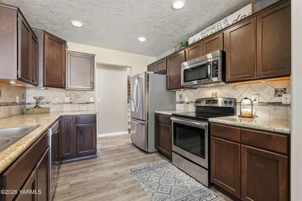$465,000 | 2016 South 57th Avenue, Yakima, WA 98903