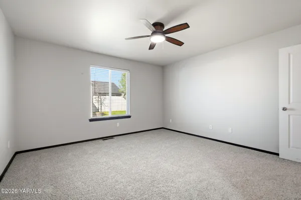 $465,000 | 2016 South 57th Avenue, Yakima, WA 98903