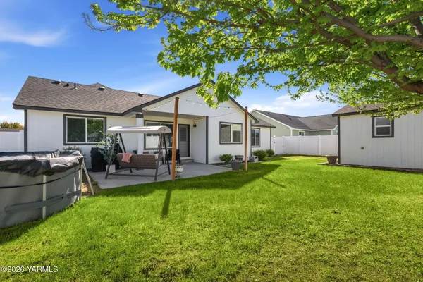 $465,000 | 2016 South 57th Avenue, Yakima, WA 98903