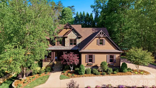$1,289,900 | 2748 Trent Drive Northeast, Conover, NC 28613