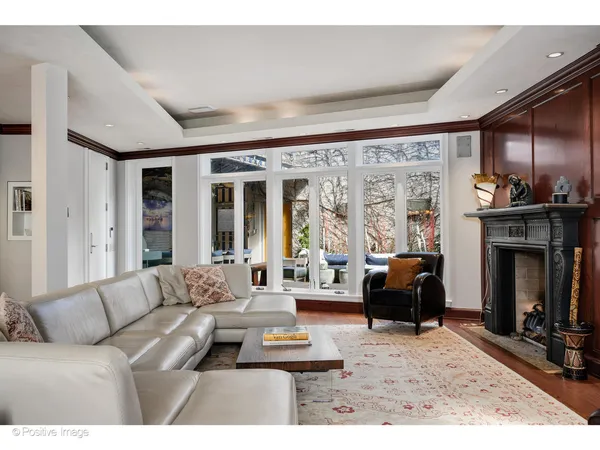 $4,495,000 | 1811 North Howe Street, Chicago, IL 60614