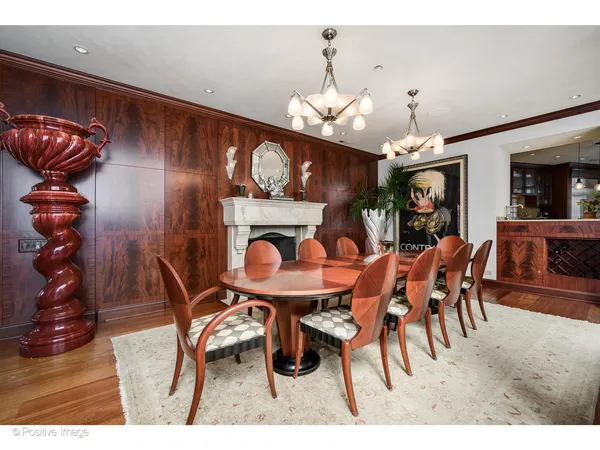 $4,495,000 | 1811 North Howe Street, Chicago, IL 60614