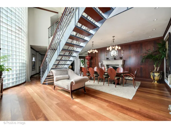$4,495,000 | 1811 North Howe Street, Chicago, IL 60614