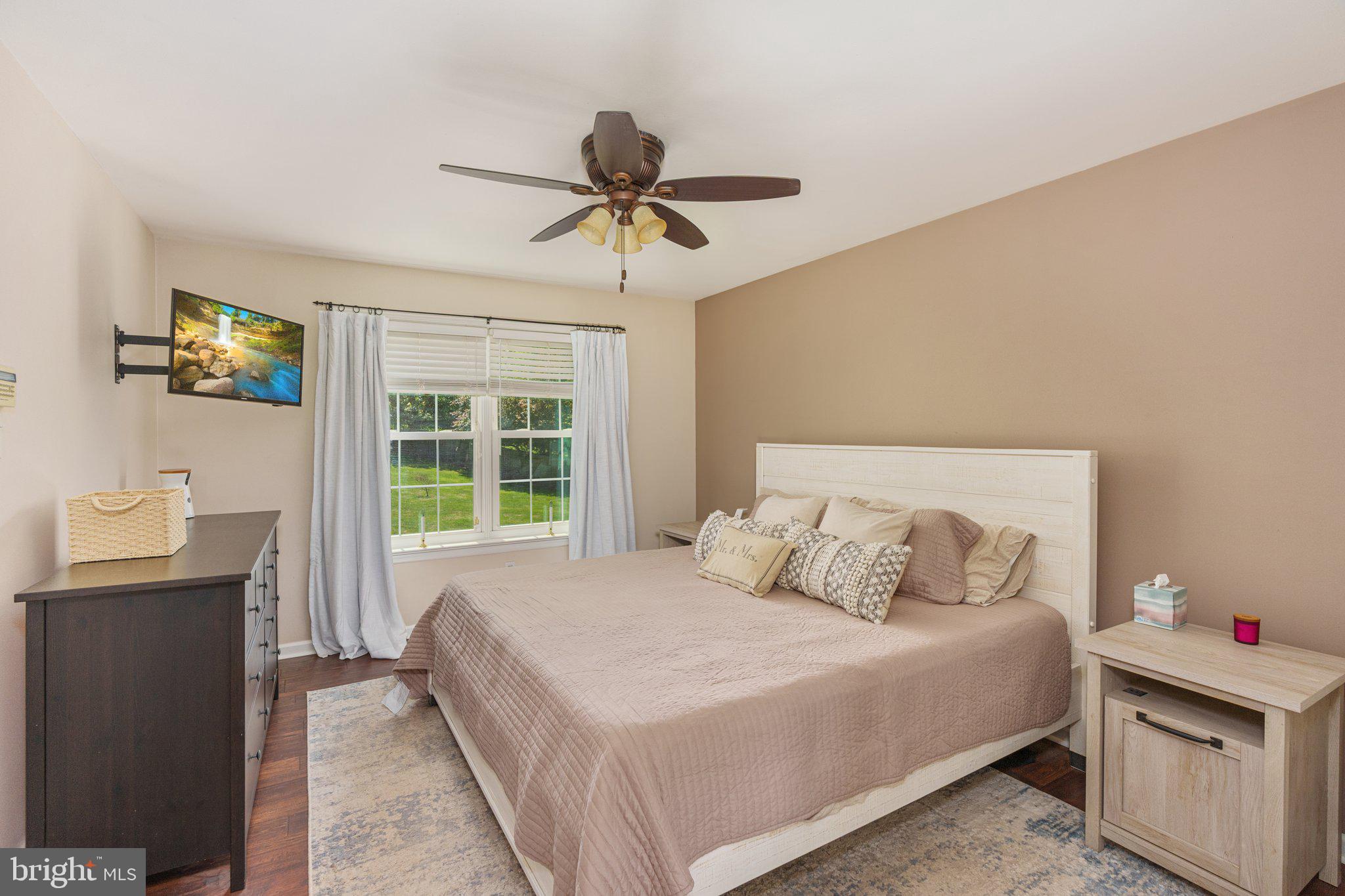 535 Richards Circle Pottstown, PA 19465 - Photo 21 of 44 a bedroom with a bed and a window