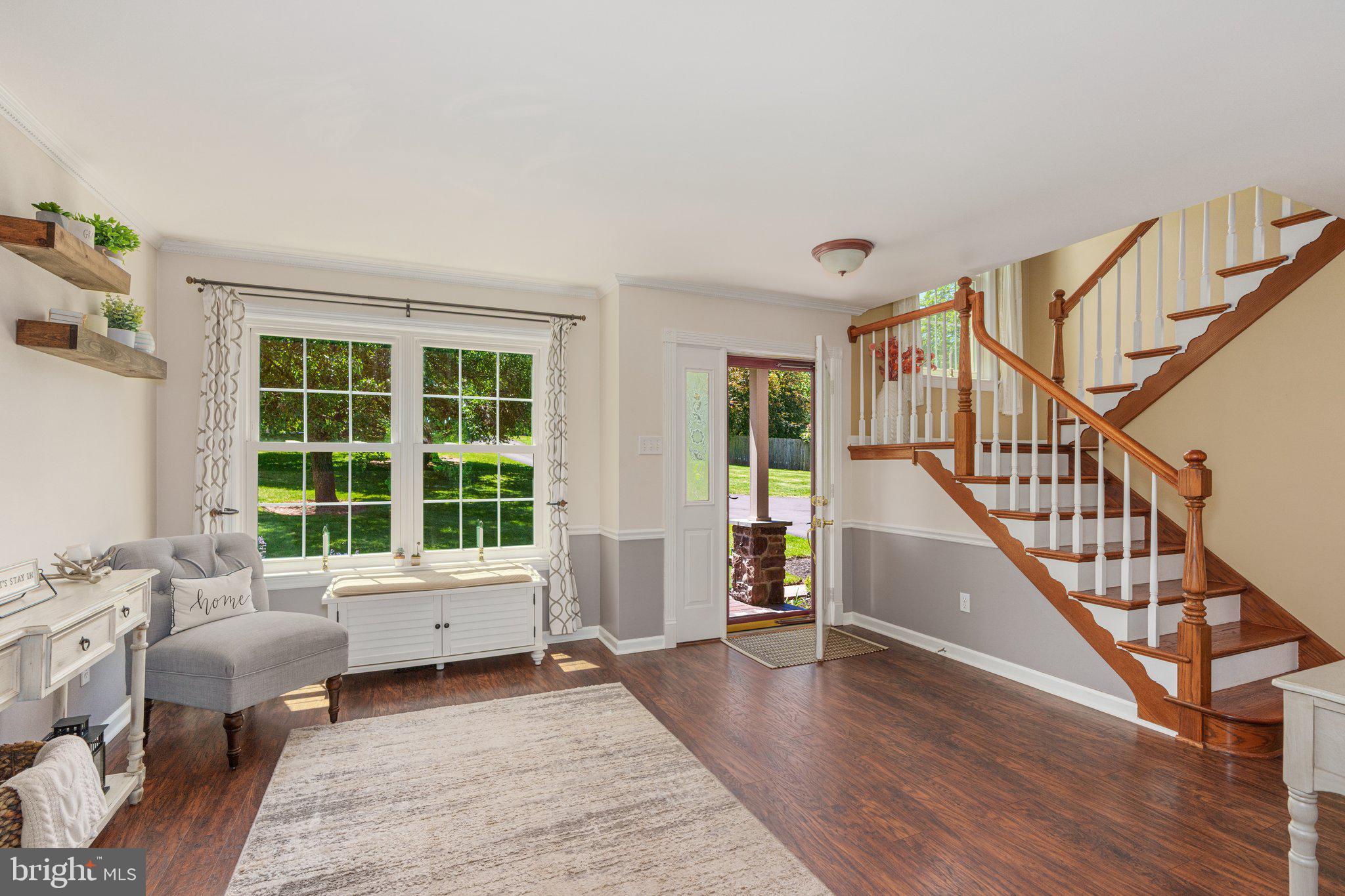 535 Richards Circle Pottstown, PA 19465 - Photo 4 of 44 a living room with furniture and a window