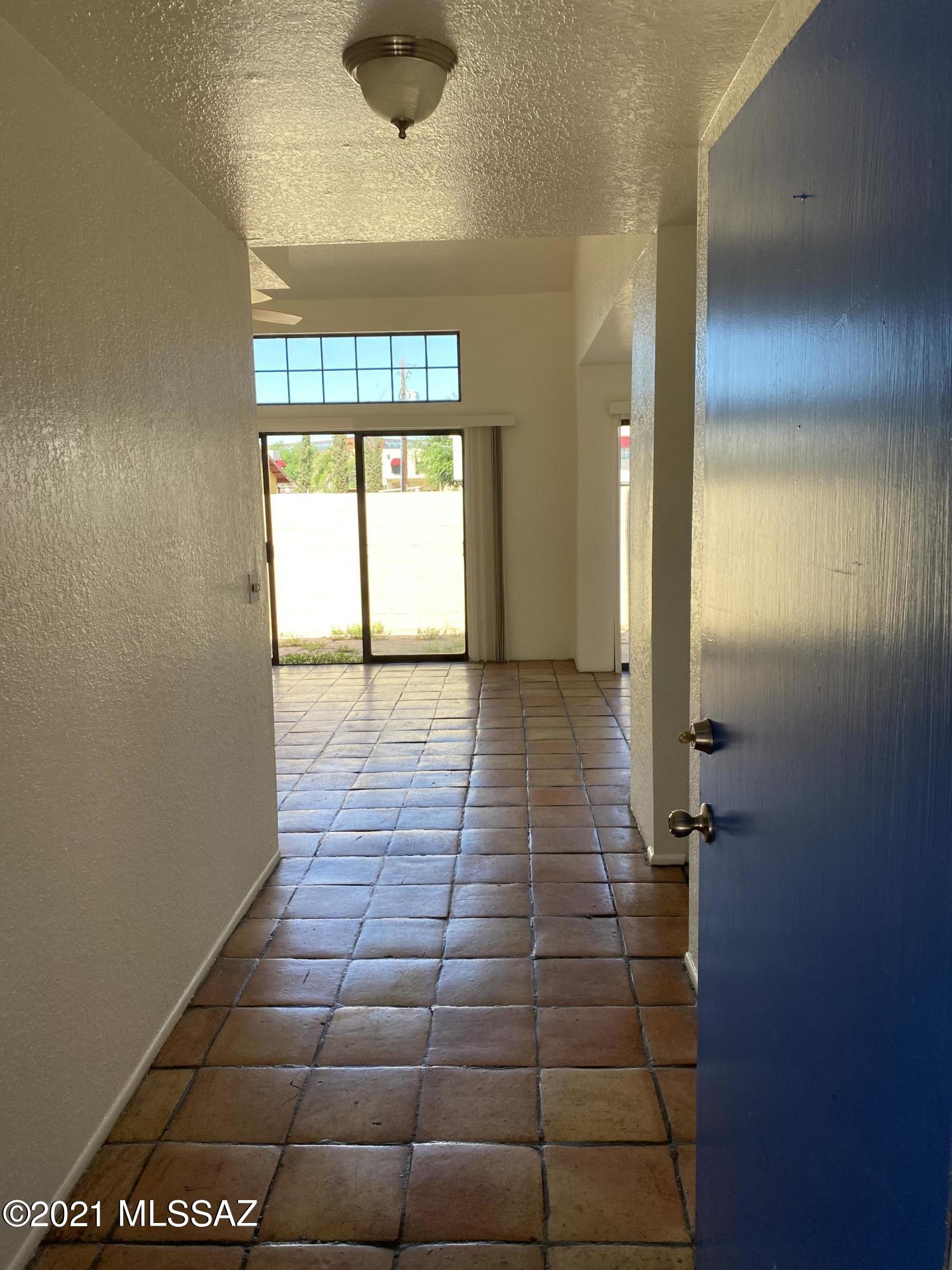 210 East Pastime Road Tucson, AZ 85705 - Photo 5 of 29 a view of a bathroom with a shower