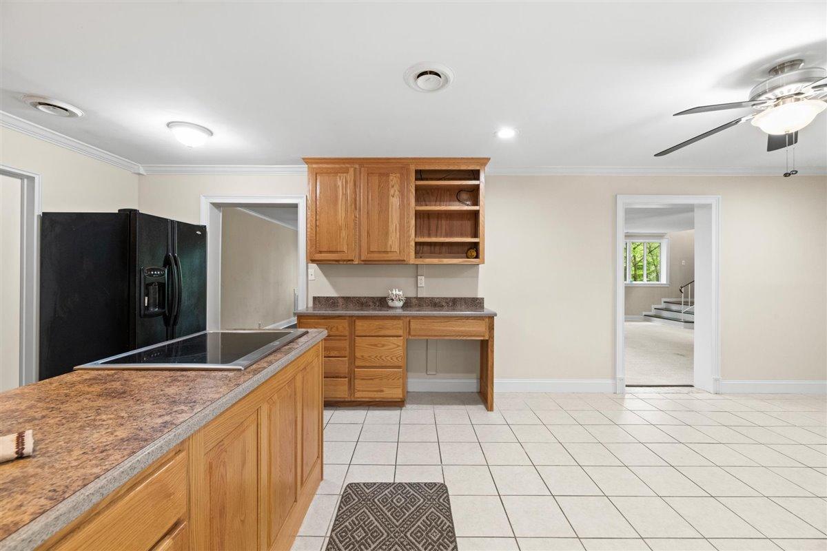 100 Park Lane Oak Ridge, TN 37830 - Photo 11 of 29 12-100-Park-Ln-Oak-Ridge-TN-15