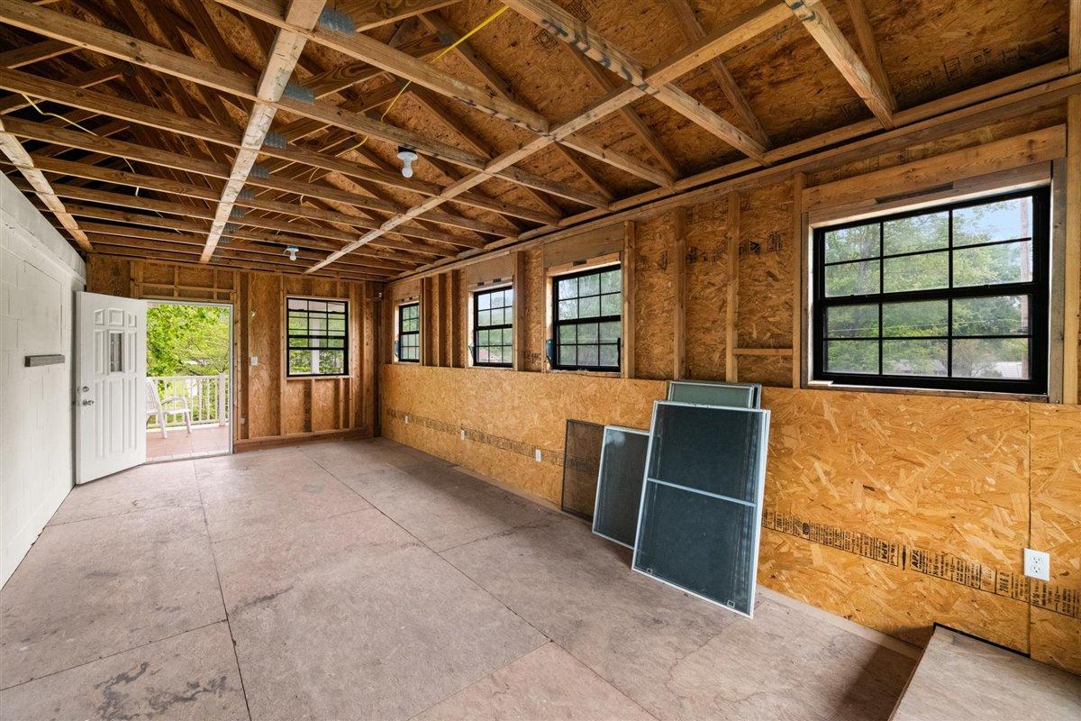100 Park Lane Oak Ridge, TN 37830 - Photo 21 of 29 24-100-Park-Ln-Oak-Ridge-TN-27