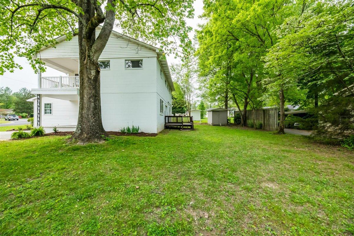 100 Park Lane Oak Ridge, TN 37830 - Photo 24 of 29 26-100-Park-Ln-Oak-Ridge-TN-29